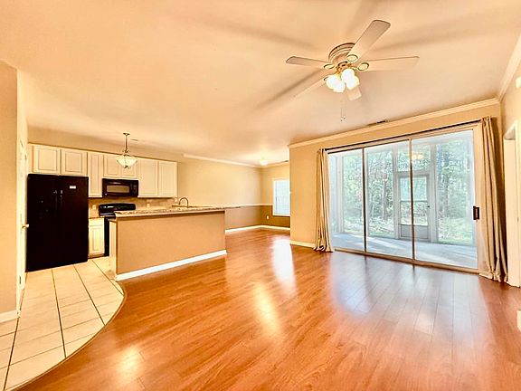 5th image of 4814 Innisbrook Ct. #402