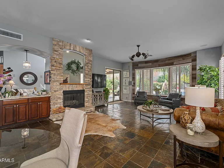 13418 N Manzanita Ln — Photo 13
