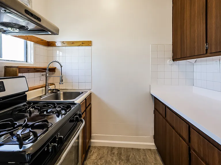 2849 Delaware St #3 — Photo 12