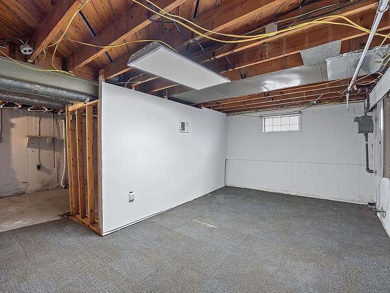 5638 Childs Ave — Photo 13