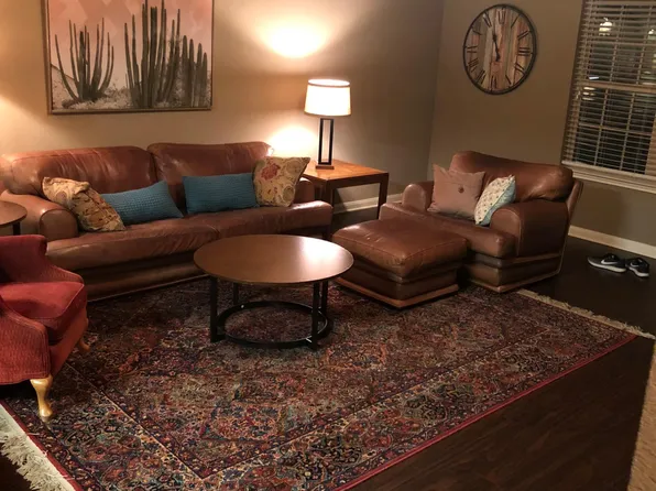 2513 S 2nd St APT 8B, Waco, TX 76706
