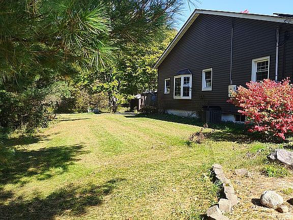 4th image of 1541 Clay St
