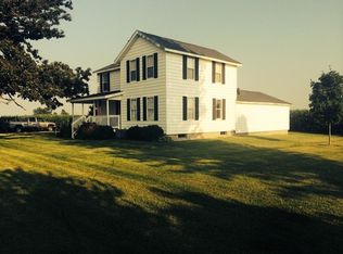 9026 Chicago Rd, Waterman, IL 60556