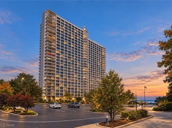12700 Lake Ave APT 411, Lakewood, OH 44107