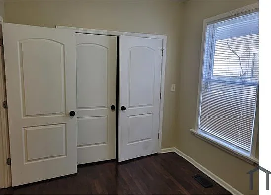 311 W 107th Pl — Photo 17