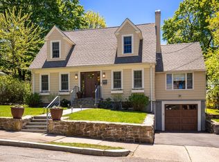 60 Amherst Rd, Newton, MA 02468