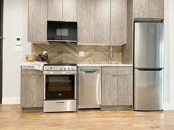 2nd image of 100 Linden Blvd #1A
