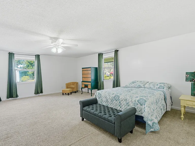2222 Bacon Park Dr — Photo 18