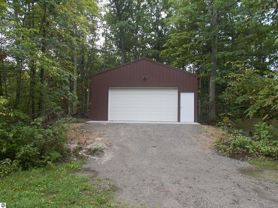1st image of 7513 Elm St