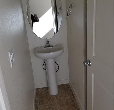 4th image of 3688 Via Amigos Pl