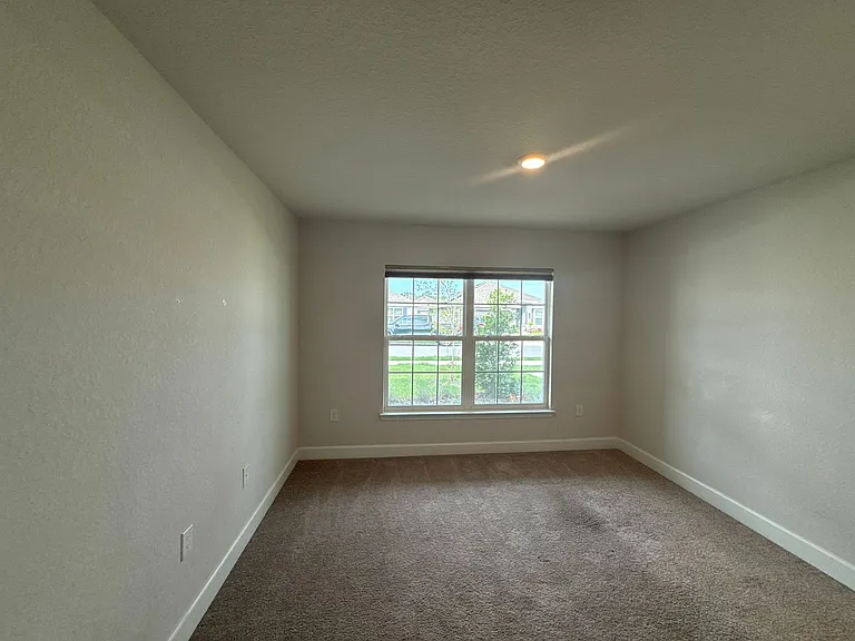 2107 Cartgate Ln — Photo 35