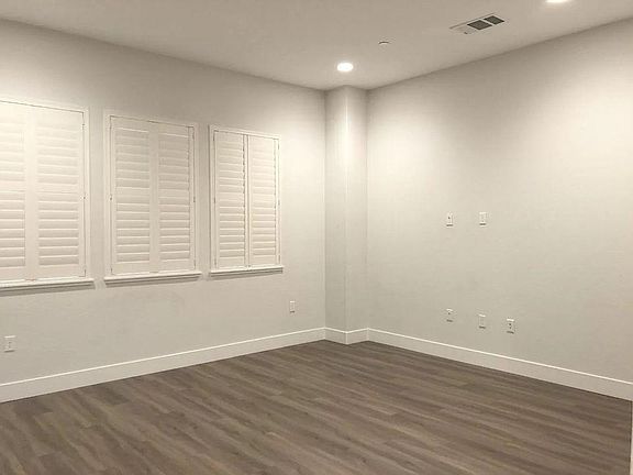 3rd image of 215 Houret Dr