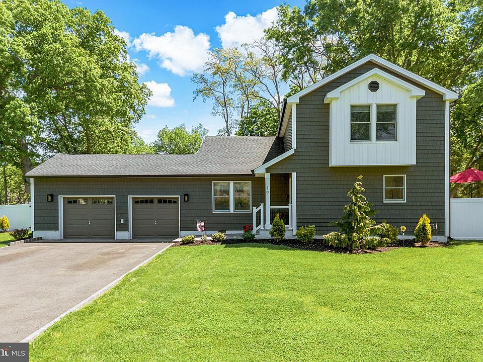 1st image of 19 Acker Dr