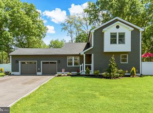 19 Acker Dr, New Monmouth, NJ 07748