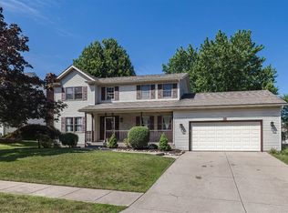 728 Long Point Dr, Erie, PA