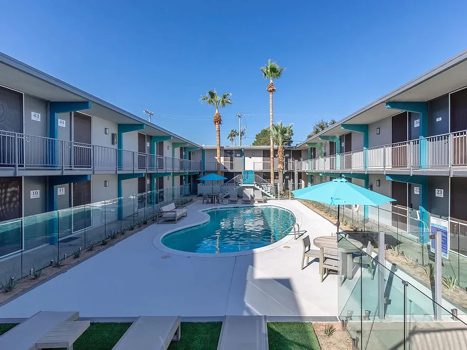 La Cima Apartments