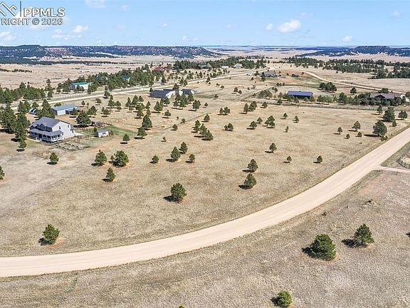 4th image of 18150 Pinon Park Rd