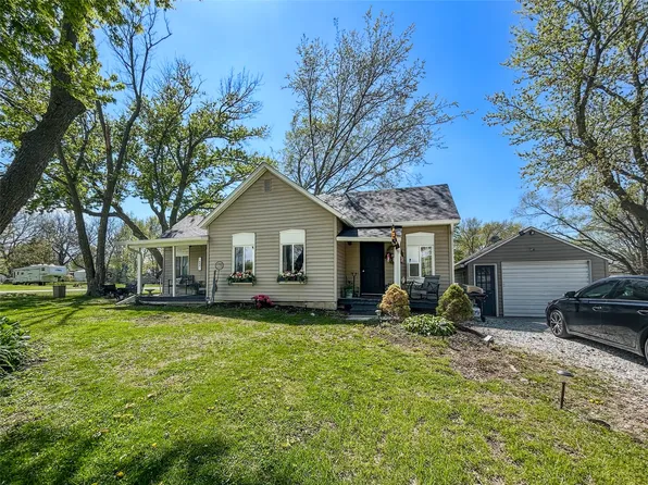 504 N Sherman St, Stuart, IA 50250