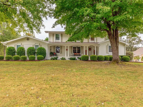 801 Thomas Ave, Chickamauga, GA 30707