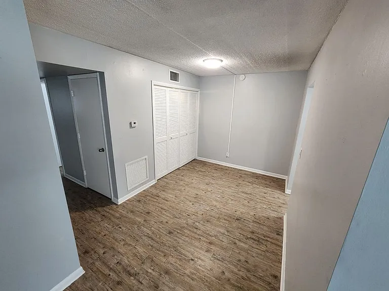 Belleair Palms — Photo 9