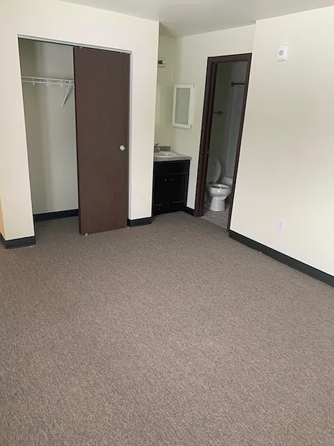 3 bed, 1.5 bath, $951 — Photo 3