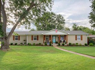 1841 W Tannehill Dr, Florence, AL 35630