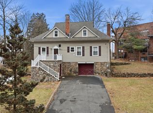 11 Oakdale Mnr, Suffern, NY 10901