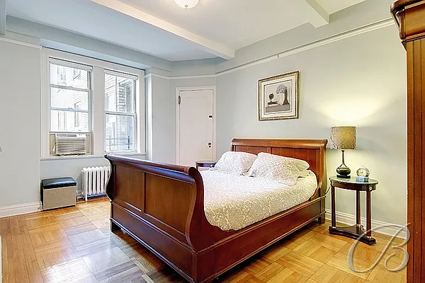 Sold by Bellmarc Realty | media 7