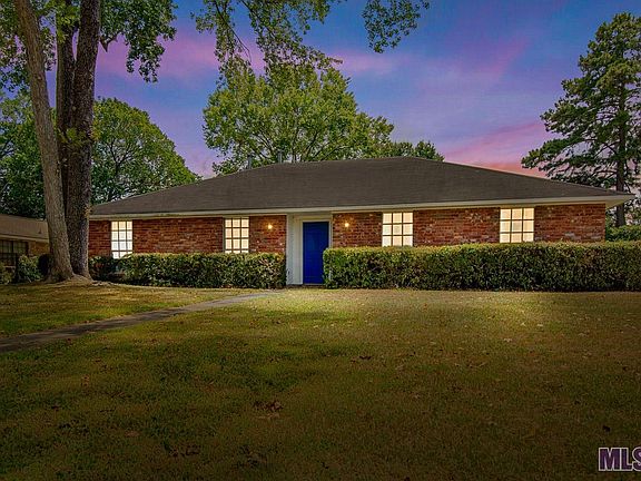 2nd image of 1022 Stoneliegh Dr