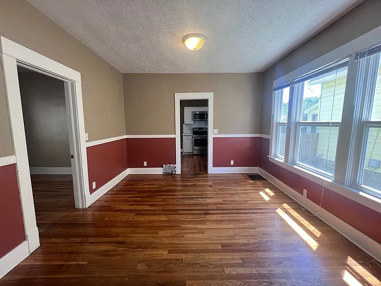 1040 Powers Ave NW — Photo 51