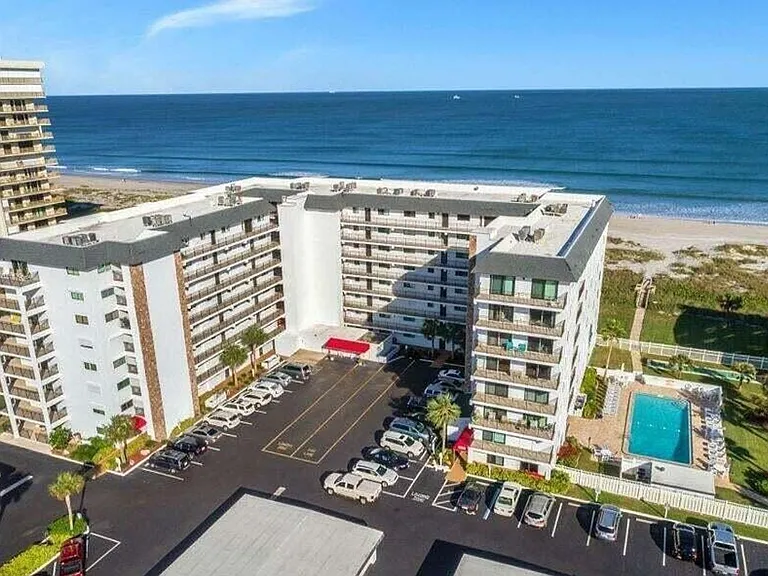 650 N Atlantic Ave — Photo 1