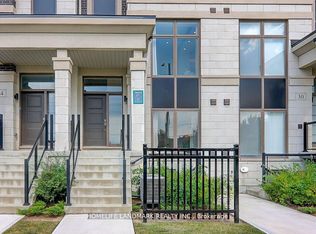 32 Wuhan Ln, Markham, ON L6E0V4