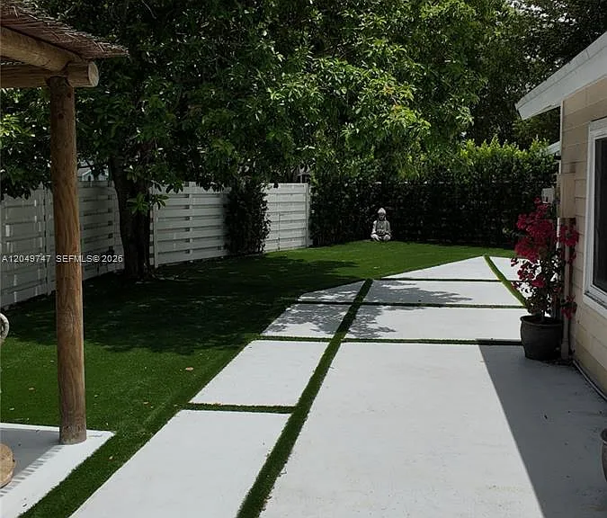 14605 SW 142nd Pl — Photo 36