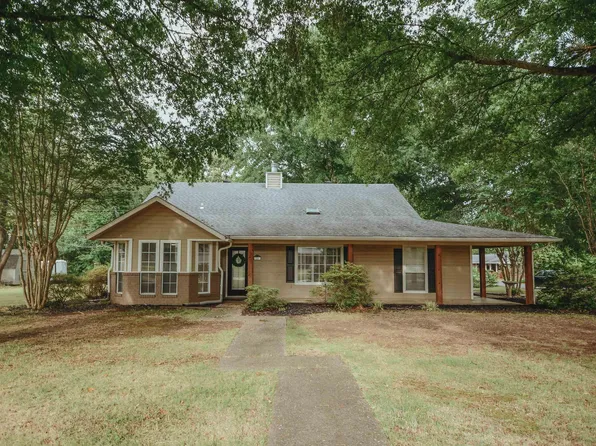 14 Trafalgar Rd, Conway, AR 72034