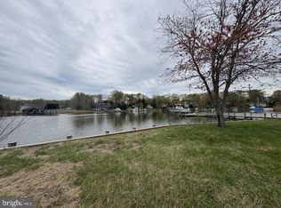 3887 Cotter Dr, Edgewater, MD 21037