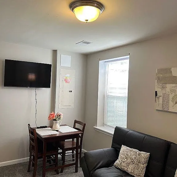 4431 Maple Wood Dr #1 — Photo 18