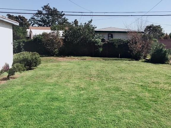 4th image of 324 N Ellen Dr