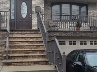 21 W 7th St FLOOR 2, Bayonne, NJ 07002