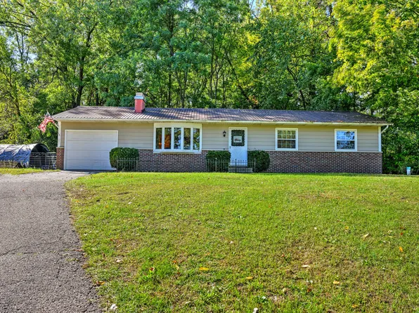 2930 Niles Buchanan Rd, Buchanan, MI 49107