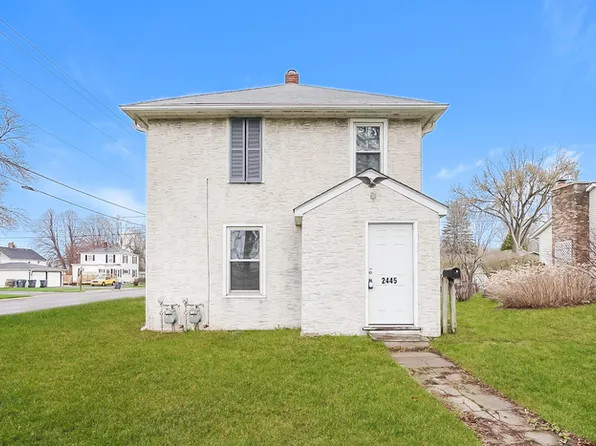 2445 13th Ave E, North Saint Paul, MN 55109