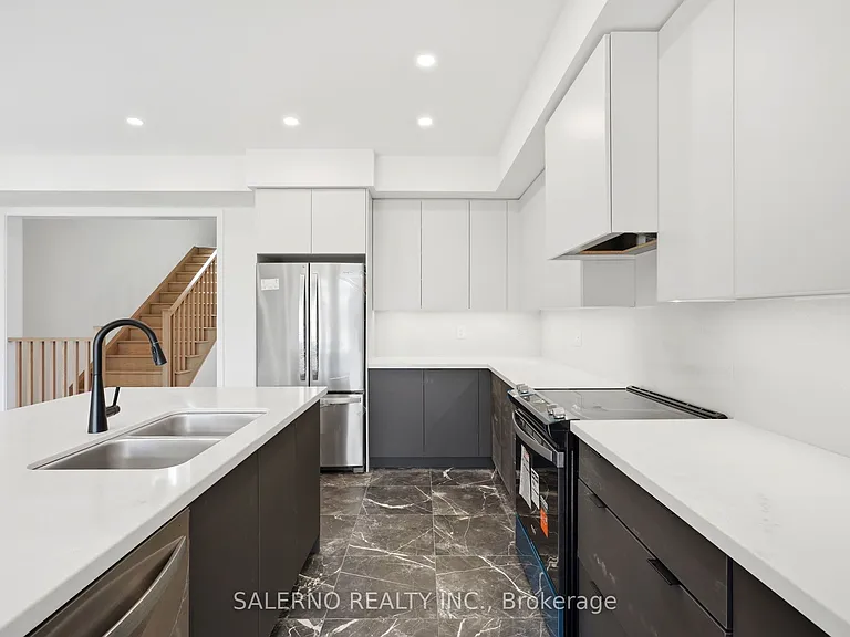 616 Glasgow Rd — Photo 15