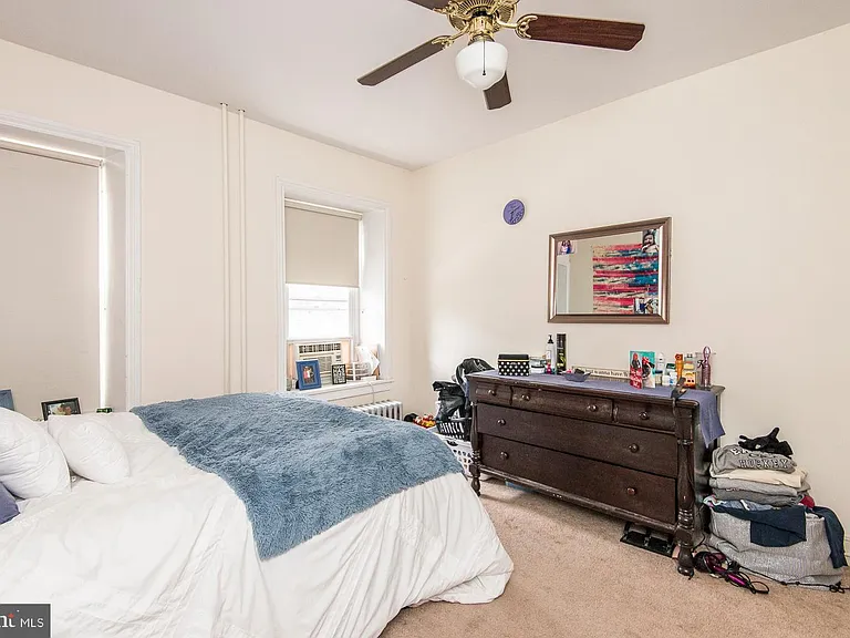 133 Dupont St — Photo 18