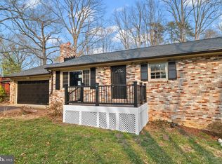96 Sandy Ridge Rd, Fredericksburg, VA 22405
