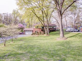 206 Hazel Ave, Belleville, IL