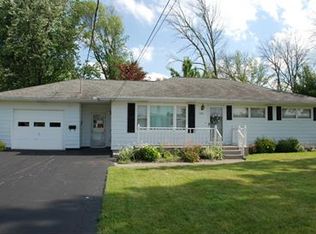 521 W Fisher St, Saginaw, MI 48604