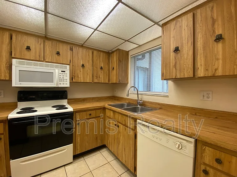 2913 Lichen Ln #A-1 — Photo 7
