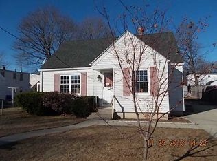 10 Kelton St, Pawtucket, RI 02861