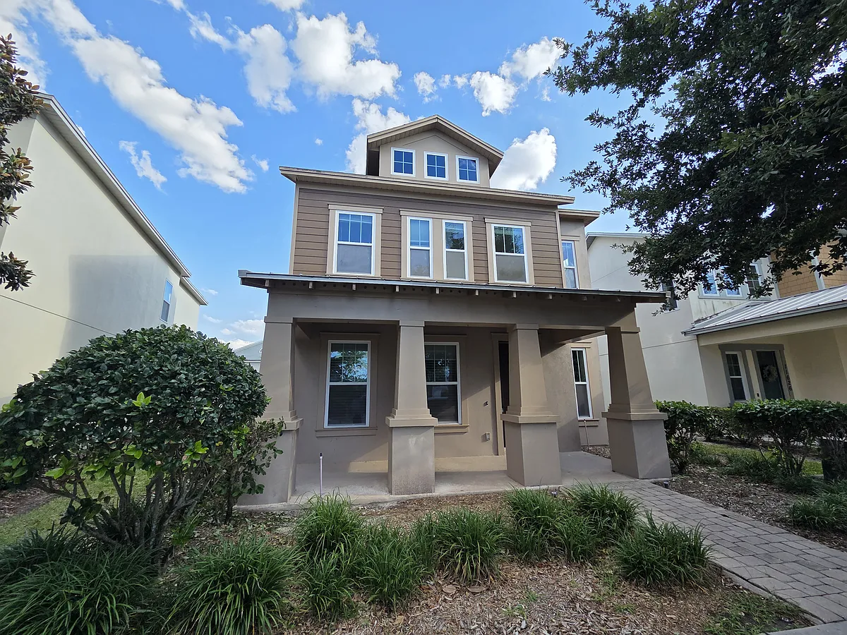 Building Photo - 11620 Ashlin Park Blvd