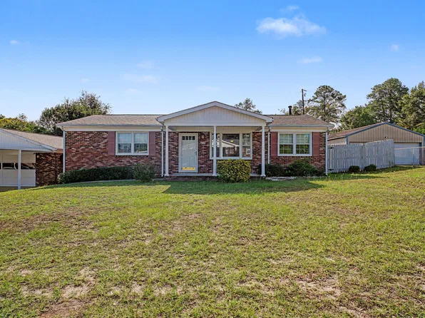 1039 Center St, Beech Island, SC 29842