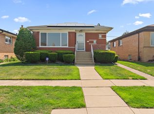 499 Crandon Ave, Calumet City, IL 60409